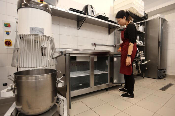 Cefe-de-cozinha Comida no Lixo e Busca por Diesel: Os Prejuízos do Apagão em Pinheiros