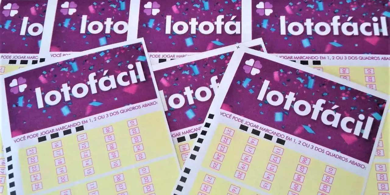 Foto dos bilhetes da lotofacil