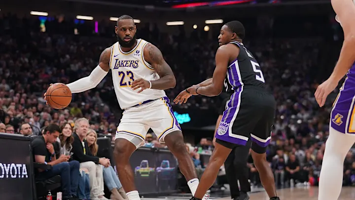 Lebrom James vs Kings
