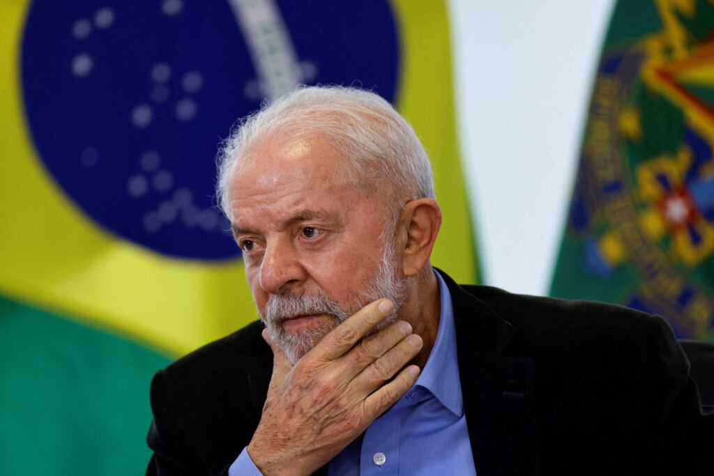 Presidente-lula-1024x683 Lula sofre acidente doméstico: Viagem à cúpula dos BRICS é cancelada