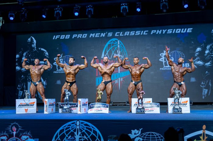 Quarta-edicao-do-Mr.-Olympia-Brasil-comeca-nesta-sexta-Divulgacao Ramon Dino se prepara para o Mr. Olympia Brasil: Pesagem, alimentação e expectativas